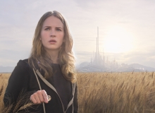 Disney's TOMORROWLAND Casey (Britt Robertson) Ph: Film Frame ©Disney 2015